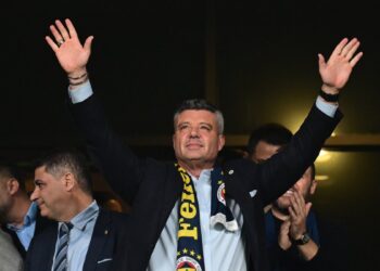 Skandal i madh në Turqi, Presidenti i Fenerbahçes përfundon në pranga