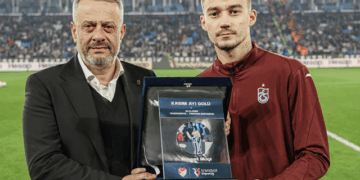 Talenti shqiptar Ernest Muçi vlerësohet edhe me çmimin “Goli më i bukur” i muajit