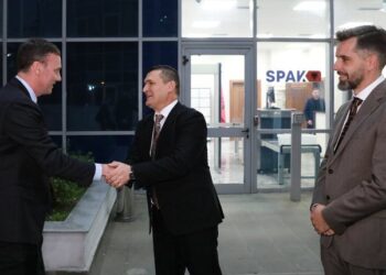 Zv. drejtor i SHBA për Evropën viziton SPAK: Bashkëpunimi ndërkombëtar kundër krimit