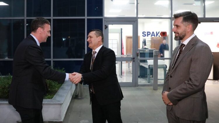 Zv. drejtor i SHBA për Evropën viziton SPAK: Bashkëpunimi ndërkombëtar kundër krimit
