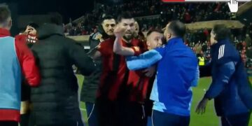 Dhunë në Vlorë/ Tifozët godasin lojtarët e Teutës, më pas 4 gola dhe nga një pikë