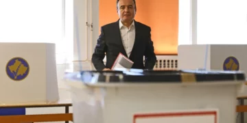 Vetëvendosja me 50% të votave, drejt bërjes vetëm të qeverisë, kreu i LDK uron Kurtin dhe paralajmëron dorëheqjen