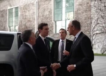 Nis takimi në Berlin, Merz publikon pamje të ardhjres së përfaqësuesve të Trump dhe Zelenskyt