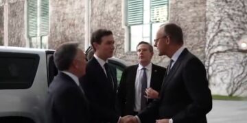 Nis takimi në Berlin, Merz publikon pamje të ardhjres së përfaqësuesve të Trump dhe Zelenskyt