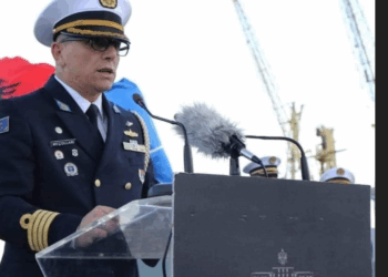 Begaj liroi nga detyra Komandantin e Forcës Tokësore, Meçollari: U imponua nga SPAK, lidhet me hetimet për Bazën e Limionit