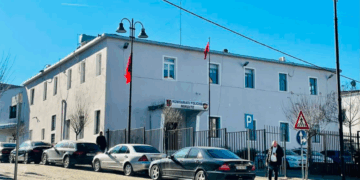 Dhunë në familje në Rrëshen: Në pranga 26-vjeçari pas denoncimit të motrës