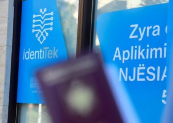 Zhvendosen zyrat IdentiTek, ndryshojnë vendndodhjet e aplikimeve në Tiranë nga 30 dhjetori