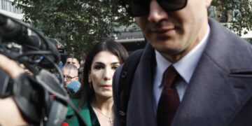 Zbardhet biseda sekrete mes Ergys Agasit dhe Mirlinda Karçanaj: Zemra…