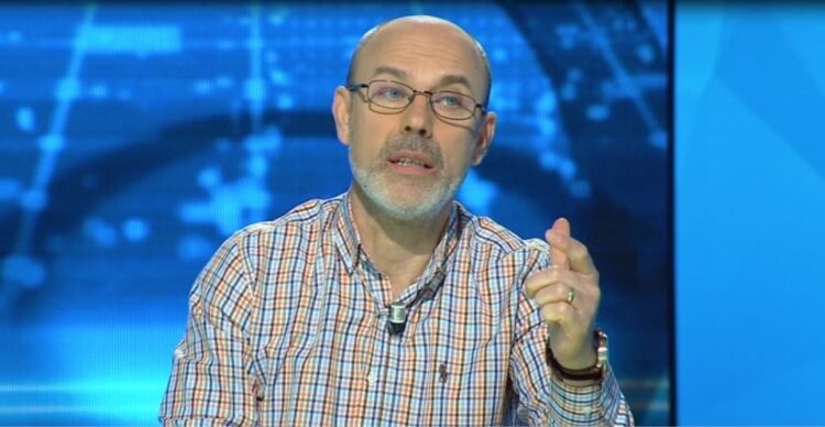 “Thika ka zëvendësuar librin”, Mehmeti: Sot duhet të jetë protestë dhe jo festë