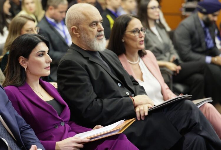 Dosja e SPAK: Fitimet marramendëse të kontraktorëve të AKSHI nga xhepat e taksapaguesve