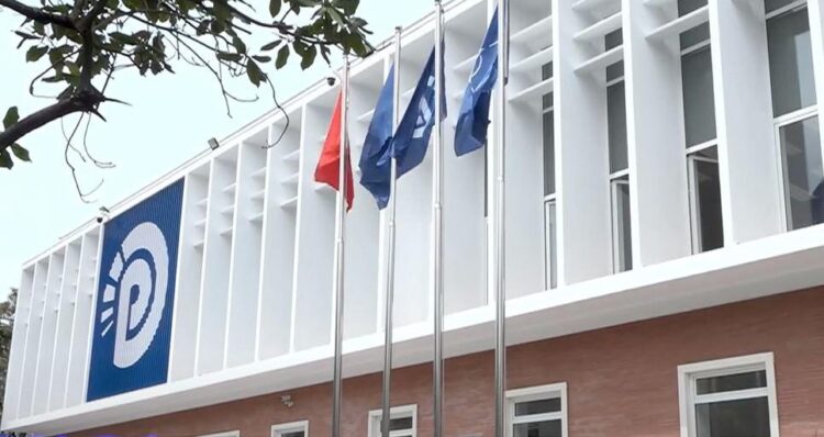 “Rama njoftoi bllokimin e arrestimit të Ballukut”/ Reagon PD: Akt puçist! Nesër t’i përgjigjemi me revolta të fuqishme