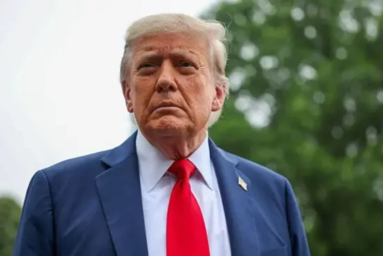 Trump bojkoton samitet evropiane: Do të marr pjesë vetëm në rast nënshkrimi të paqes