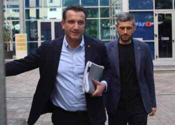 “U është dorëzuar avokatëve në USB”, SPAK i kundërpërgjigjet Veliajt që kërkoi t’i jepet dosja fizikisht