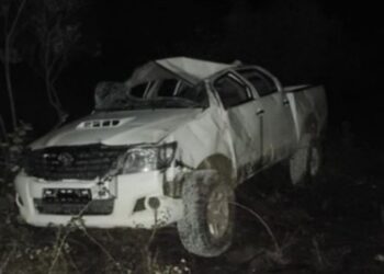 Berat/ Shoferi dhe 3 pasagjerë të plagosur, fuoristrada bie në përrua në aksin Mbreshtan-Pashalli