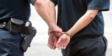 Grabiti një grua në Tropojë, arrestohet në Serbi 23-vjeçarja!