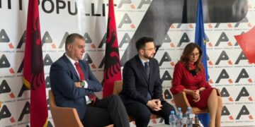 U zgjodh me firmat e PD e votat e PS, Endrit Shabani merr zyrtarisht detyrën si Avokat i Popullit