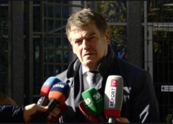 Bamir Topi del nga SPAK: Po hetohet për të dalë e vërteta mbi 21 Janarin