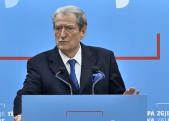 Berisha: Rama urdhëroi Thesarin para dy ditësh që t’i paguhen kunatit të tij 25 mln euro