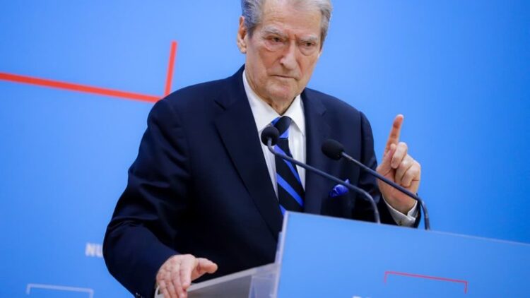 “Ta rrëzojmë regjimin e Ramës“, Berisha: Tirana po zien, sot do të shënohet kthesa e madhe!