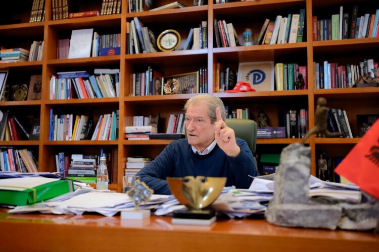 Berisha: Të hënën qytetarët i japin ultimatum Ramës, duhet të largohet për paqen e Shqipërisë