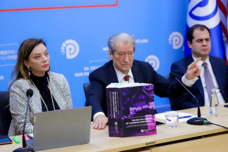 1500 faqe dhe mbi 2 mijë prova/ PD denoncon farsën elektorale në Shqipëri