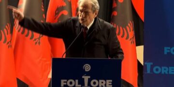 Berisha: Nga babysitter me 300 apartamente! Nëse do kishte dënim me vdekje, Balluku do meritonte dy të tilla