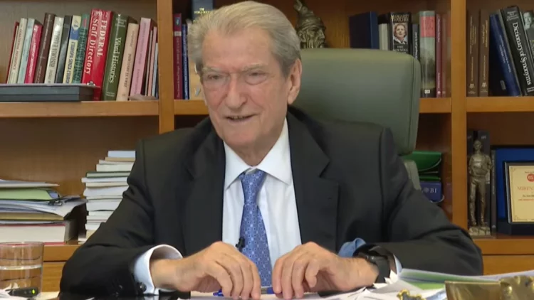 “Protesta kombëtare” dhe përplasjet në Kryesi, Berisha thërret Këshillin Kombëtar të PD