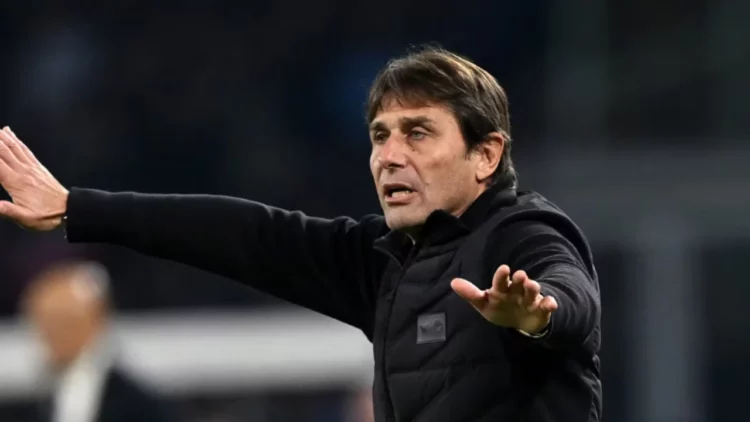 Gafë pas gafe në Serie A, Napoli humb rastin të parakalojë Milanin