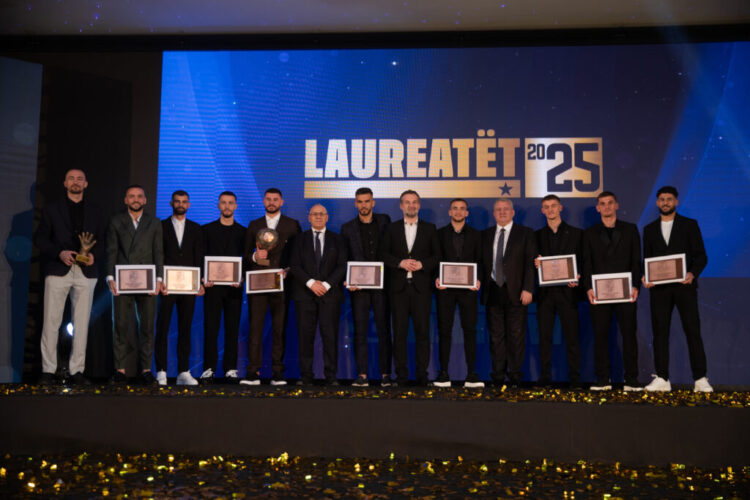 Duka: Mbështetje e fortë për futbollin e Kosovës, vlerësim për progresin historik