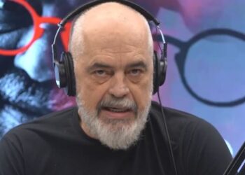 Agjentët e BKH trokasin në kryeministri, Rama: Trimoshat nuk pranuan të dorëzonin patllaken të dera