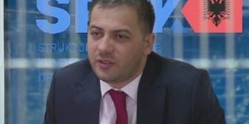 “Nuk ka asnjë provë që e lidh me fushën e tenderave”, avokati i Ergys Agasit: Ndodhet jashtë për punë