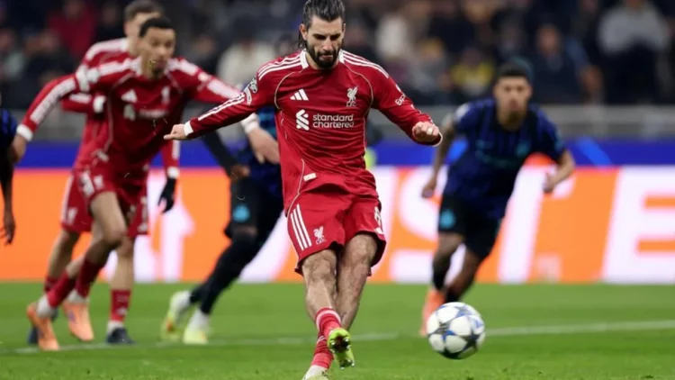 Liverpool kthehet tek fitorja, Barcelona triumfon me përmbysje, Chelsea shtanget në Bergamo