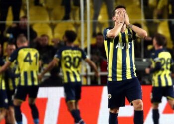 Thellohet skandali i basteve në Turqi, arrestohen lojtarët e Gallatasarajit dhe Fenerbahçes!
