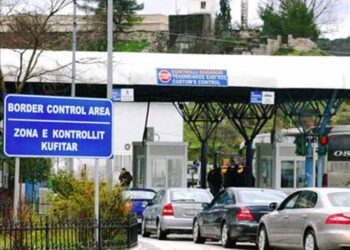 Në pranga në Kakavijë dhe Greqi, tre të kërkuar bien në rrjetën e Interpolit