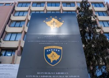 Ngrihet aktakuzë ndaj dy burrave për krime lufte në Rahovec dhe Suharekë