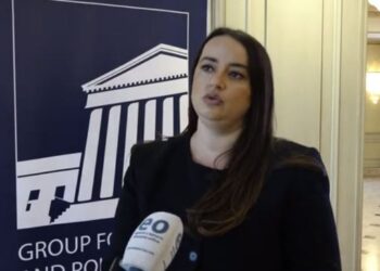 Kriza politike, dëmton ekonominë në Kosovë! Ekspertët: Duhet konsensus politik për shumë tema!