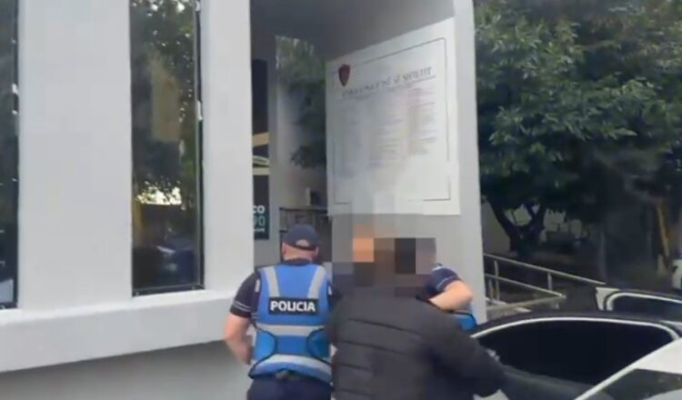 Kërcënoi drejtorin për të mbrojtur kushëririn, arrestohet inspektori i IKMT-së në Kukës