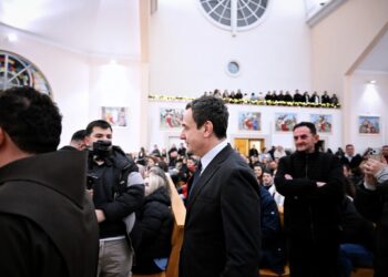 Kurti uron besimtarët e krishterë: Krishtlindja është festë e shpresës dhe dashurisë