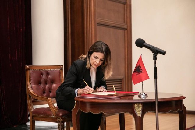 Emri/ Zgjidhet kryetarja e re e Gjykatës Kushtetuese