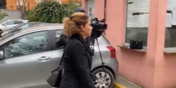 Deputetja socialiste Olta Xhaçka paraqitet në SPAK, “kyç” gojën para gazetarëve