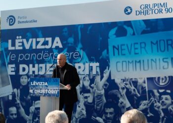 “Kemi nevojë të pastrohemi doktor”/ Ish-studenti i dhjetorit-Berishës: Duhet t’a nisim nga vetja