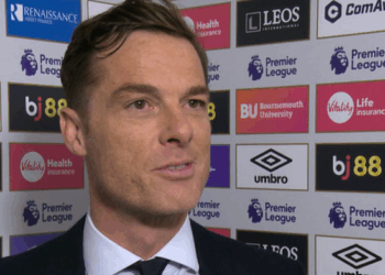 I shpëtoi “kokën” nga shkarkimi, flet Scott Parker: Meritat i takojnë Armando Brojës