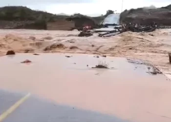 Greqia në pushtetin e ujit, përmbytje masive nga Enipea, lumi del nga shtrati