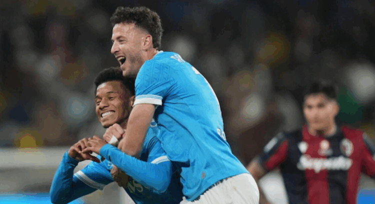 Napoli fiton Superkupën e Italisë, thyen Bologna-n në finale