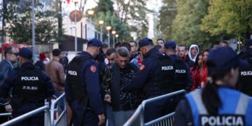 Derbi Tirana–Partizani/ Policia publikon planin e masave, ja rrugët që bllokohen