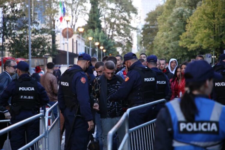 Derbi Tirana–Partizani/ Policia publikon planin e masave, ja rrugët që bllokohen