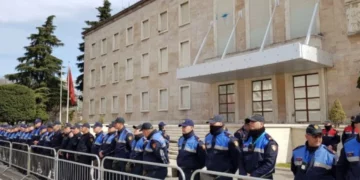 Protesta e PD/ Policia informon për rrugët që do të bllokohen në Tiranë