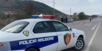 Aksident fatal në Tepelenë-Memaliaj, humb jetën një këmbësor 45-vjeçar