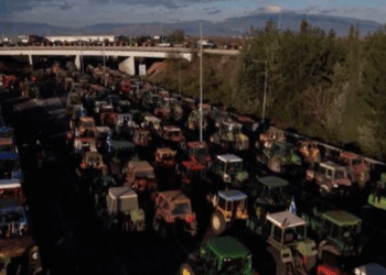 Protestat e fermerëve grekë nuk ndalin, vijon bllokada e aksit Kakavijë-Janinë për tre orë