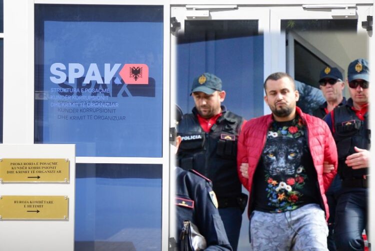 Trafikonin kokainë nga Amerika Latine drejt BE! Si doli zbuluar grupi kriminal i “Rrajave”